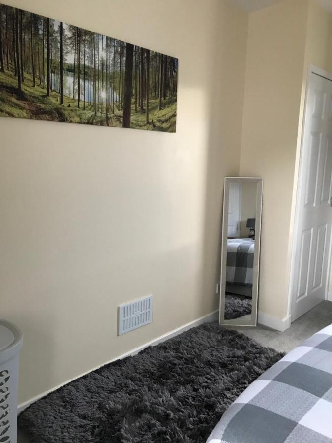 No 5 Newly Refurbished 4 Bedroom House Cononbridge Exterior foto